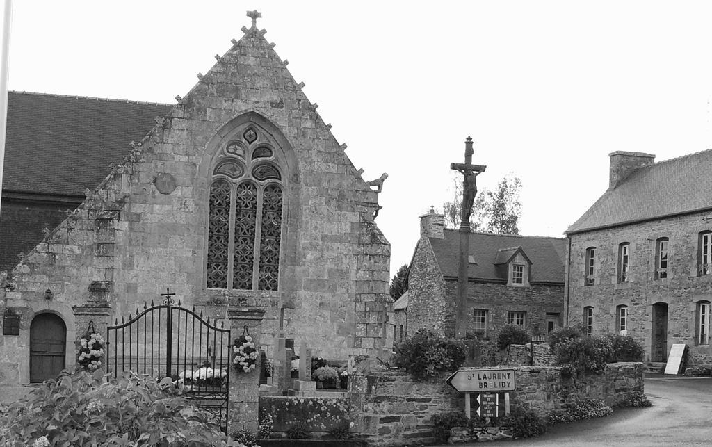 Vila Le Triskelium Landebaeron Exteriér fotografie